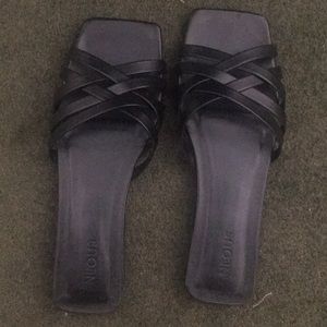NEOUS Black Cophila Sandals